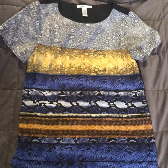 Kenneth Cole New‎ York colorful snakeskin top - Picture 1 of 6